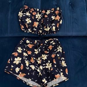 Two piece short set